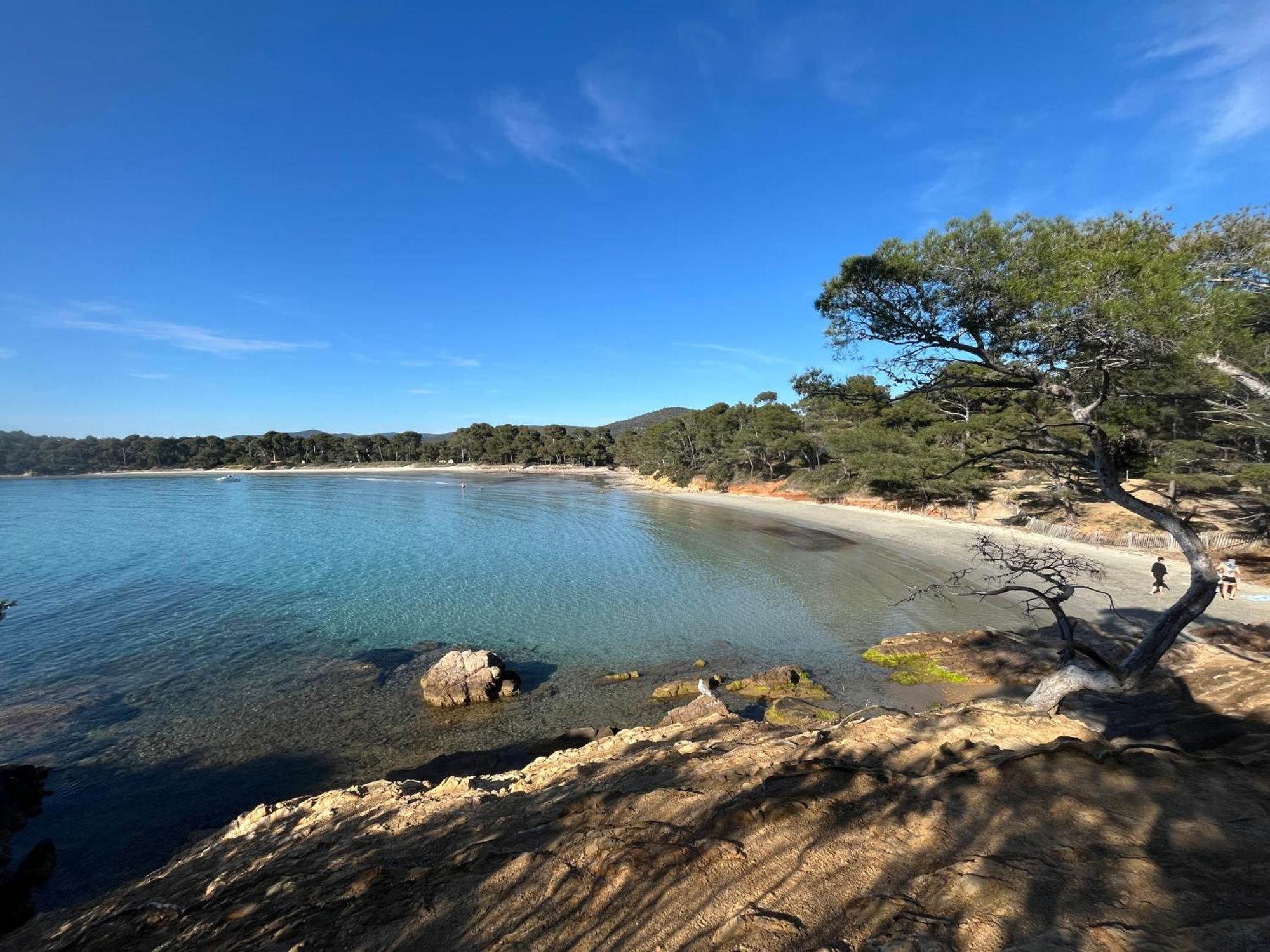 Appartement Plage Piscine Et Tennis Inclus La Londe-les-Maures Exterior foto